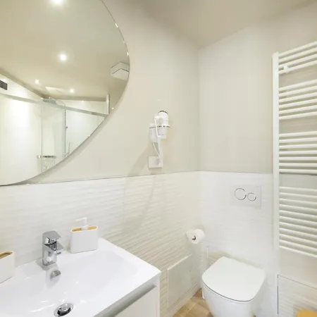 Eleonore Elegant Room: Arborea Cagliari